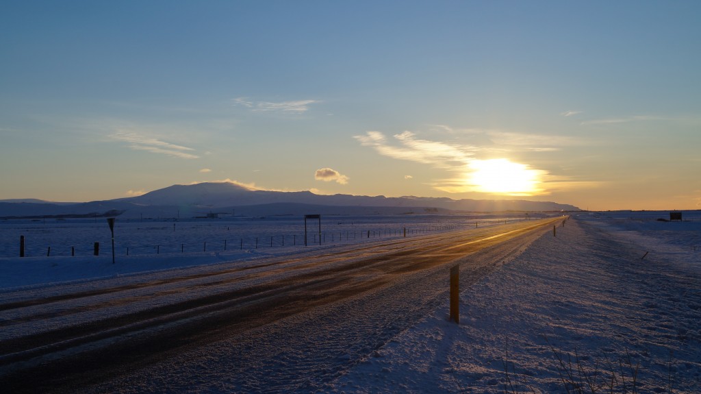 Roadside, Iceland - Shortrounds