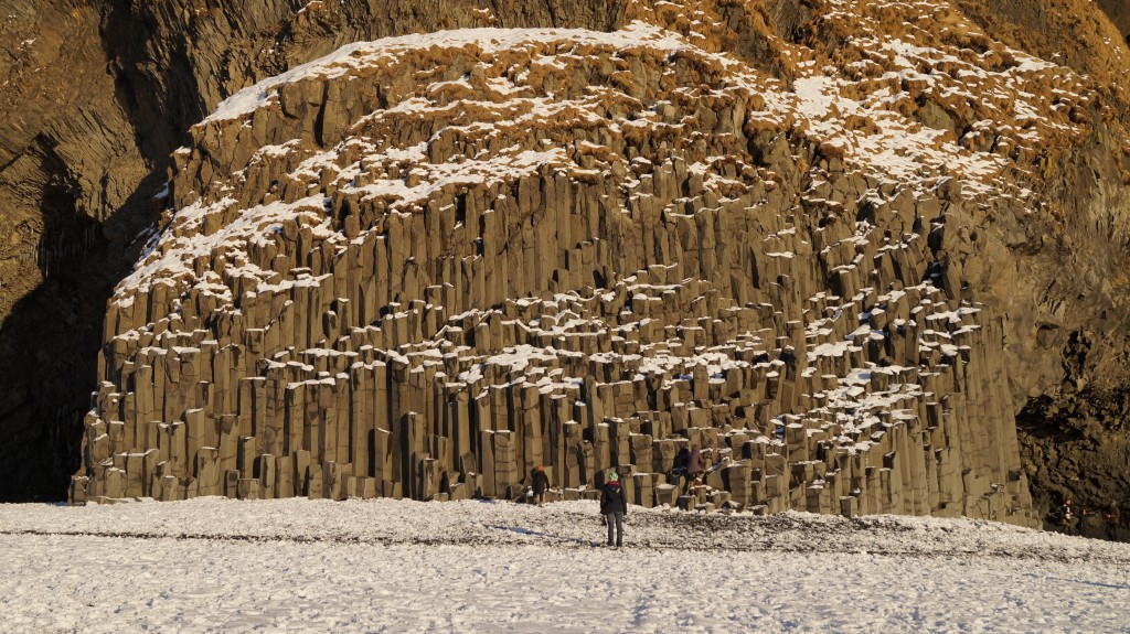 Reynisfjara Halsanefshellir, Iceland