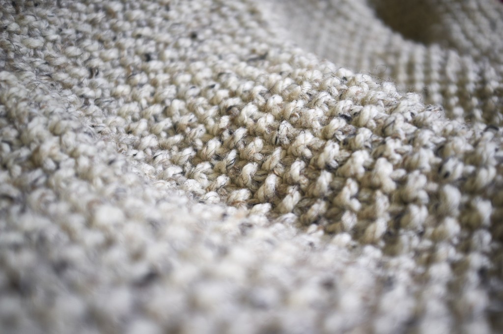 Knot stitch baby blanket - free knitting pattern