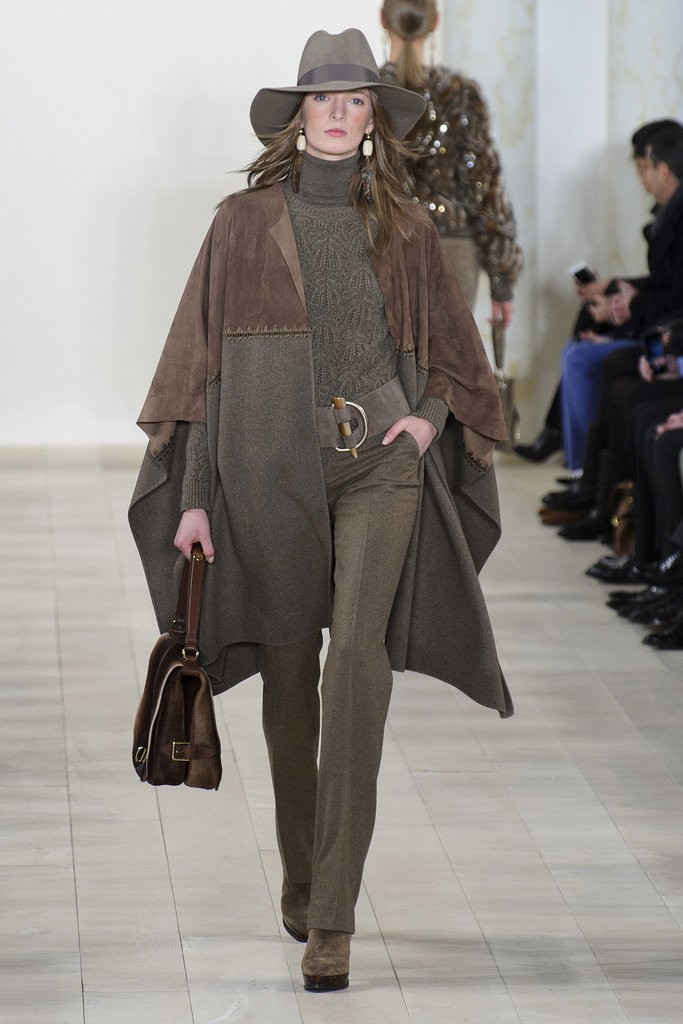 Cape coat - AW15 trends - Shortrounds Knitwear