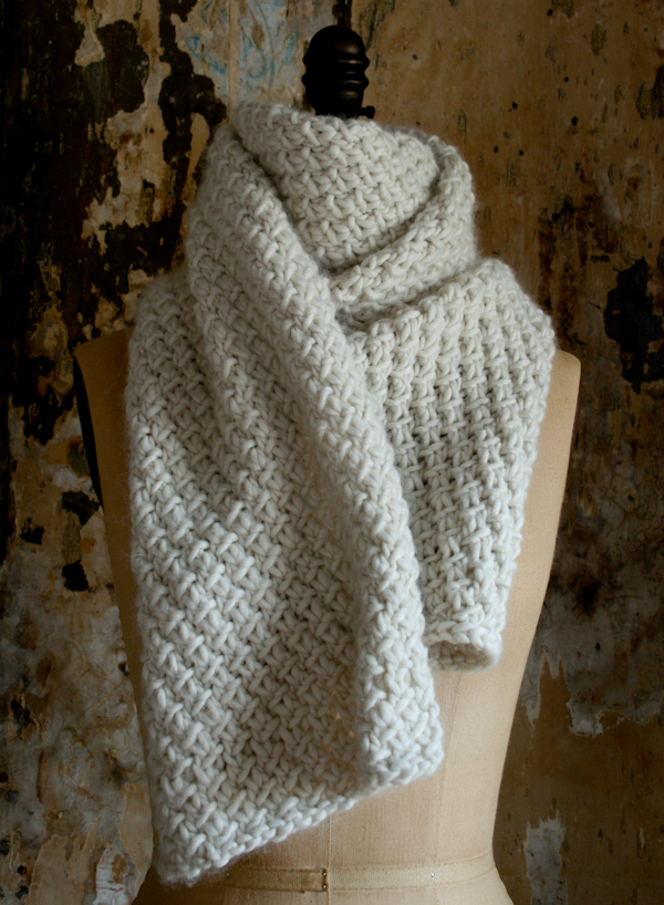 Super Soft Merino Snowflake Scarf by The Purl Bee - Shortrounds Knitwear