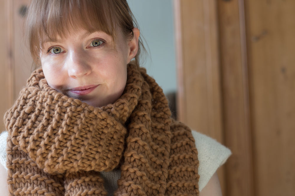 Ridgeway scarf free knitting pattern - Shortrounds Knitwear