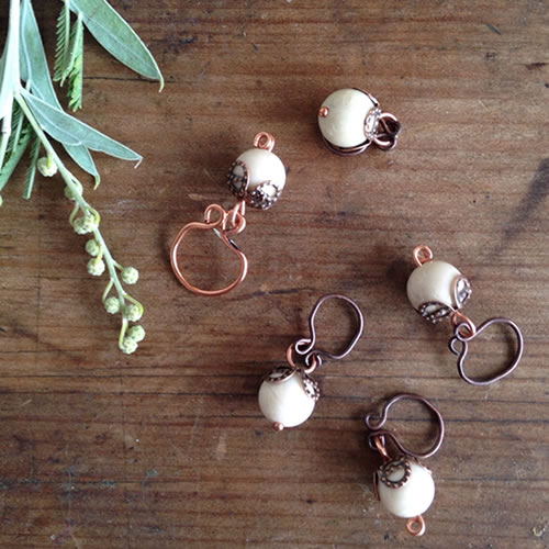 Copper berries stitch markers | Shortrounds Knitwear
