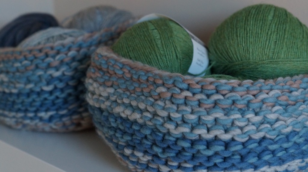 Knitting stash - Quince & Co. Tai Baskets | Shortrounds Knitwear