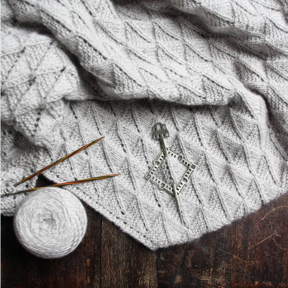 Mirkfallon knitting pattern Melanie Berg | Shortrounds Knitwear