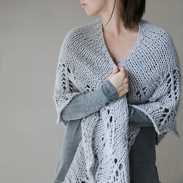 Melanie Berg Decemberist shawl | Shortrounds Knitwear